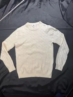 uniqlo ケーブルクルーネックセーター