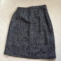 MISCHMASCH ネイビーとホワイトのツイードタイトスカート