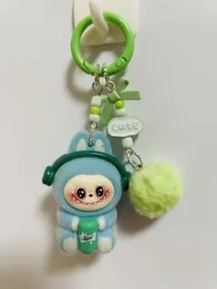 ラブブLABUBUキーホルダーエメラルドグリーン