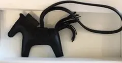 マハロ様専用 エルメス ペガサス チャーム ソーブラック - メルカリ