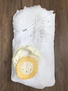 BARNEY'S NEW YORK たまごマットおくるみ