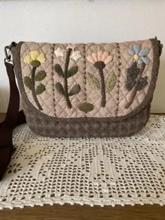 ハンドメイドパッチワークショルダーバッグ