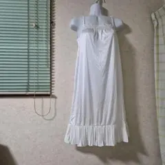 白いフリル付きスリップ☆ペチコート