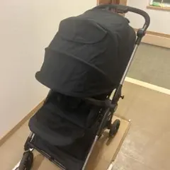 コンパクトベビーカー