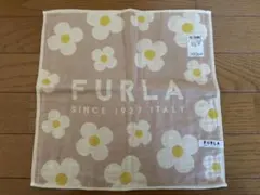 FURLA 花柄ハンカチ 50cm x 50cm