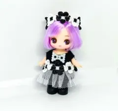 ぷちリカちゃん✡️お花付きワンピース＆ヘアバンド＆ソックス3点のサムネイル