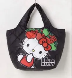 ☆新品☆ ハローキティ 산리오 中綿ミニキルティングトート りんご ブラック①