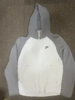 Nike テックフリース　パーカー