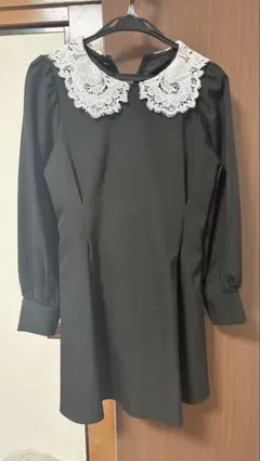 Newlyme レース襟付きブラックミニワンピース