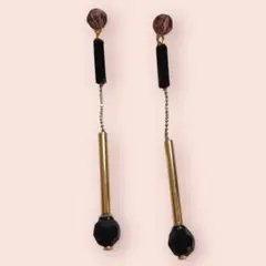 ピアス　レトロ　ナチュラル　モダン　クラシカル　ヴィンテージ　ビーズ　エスニック