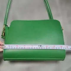 グリーン ショルダーバッグのサムネイル