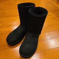 UGG ブラックムートンブーツ
