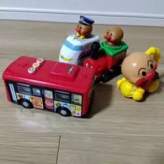 アンパンマン 動く電車セット＋おしゃべりバス