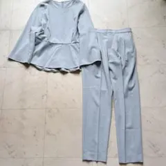 green label relaxing パウドレ ペプラムブラウス　パンツ