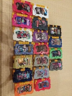 仮面ライダー　セイバー　まとめ売り