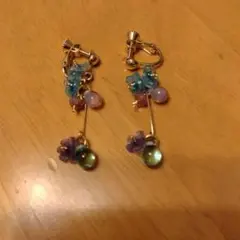 花モチーフ ゴールド イヤリング