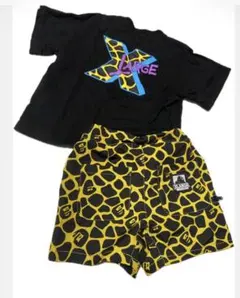 XLARGEKIDS キリン柄 Tシャツ＆ショートパンツ セットのサムネイル