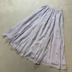 【Noela】ノエラ ロングフレアスカート 花柄 刺繍 膝下 ラベンダー Sのサムネイル
