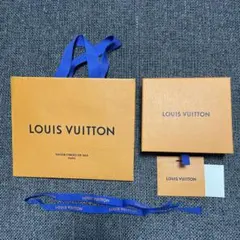 LOUIS VUITTONポルトフォイユ・ゾエ用の袋・箱・白紙カード・リボン一式のサムネイル