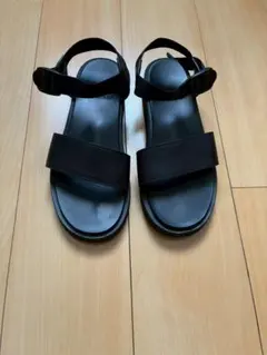 2025年最新】COMOLI サンダルの人気アイテム - メルカリ