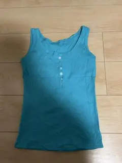 タンクトップのサムネイル