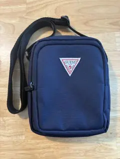 GUESS ナイロン ショルダーバッグのサムネイル