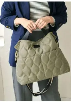 ココ様専用★LIZDAYS カーキ キルティングショルダーバッグ