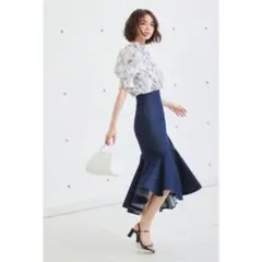 snidel スナイデル ハイウエストヘムボリュームスカート