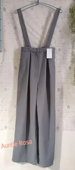 アンティローザ✳新品タグつきハイウエストサロペットのサムネイル