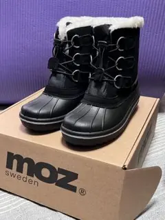 moz スウェーデン製 ブラック キッズブーツ 新品 23.0cm