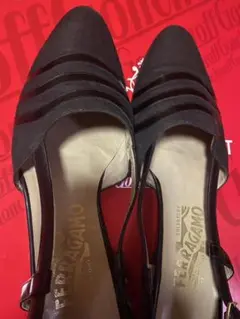 フェラガモ　FERRAGAMO フラットシューズ　パンプスのサムネイル