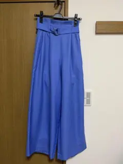 【ADAM ET ROPÉ】ブルーワイドパンツ ベルト付き