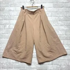 レトロガール ワイドパンツ M ベージュ シンプル ゆるダボ 丈短め ガーリー