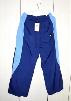 新品　ナイキ　AIR ウーブンパンツ　裏地メッシュ　ネイビー　Lサイズ