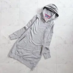 Burberry Blue label ロゴ入り　スエットパーカーワンピース