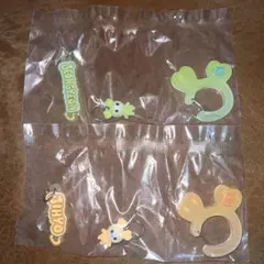 TWICELOVELYSアクリルカラビナフロッキーマスコット