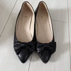 DIANA ブラック フラットシューズ リボン付き