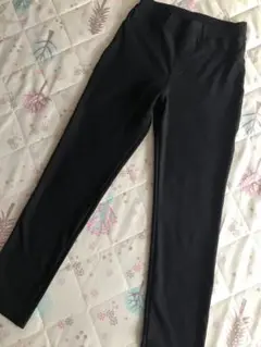 ストレッチストレートパンツ　S