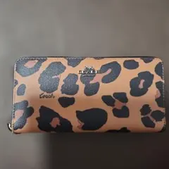 COACH ヒョウ柄 長財布