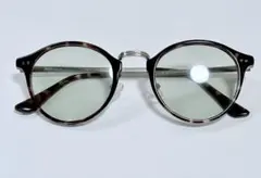 ユニクロ　サングラス ボストン オリーブ