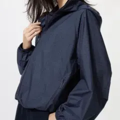 ポケッタブルUVカットパーカ　Ｓサイズ　ネイビー（プリント柄）