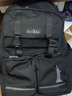 East Boy 黒 バックパック 自由の女神刺繍