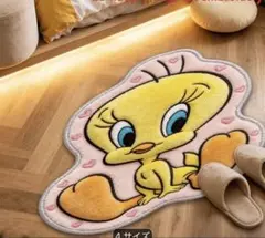 新品　Looney Tunes トゥイーティー ダイカット　ラグ　マットのサムネイル