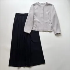 2点セット＊美品【自由区】ノーカラージャケット　ベージュ系　ワイドパンツ　黒