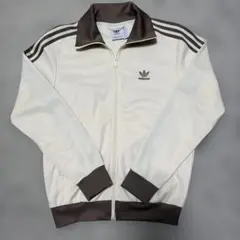 adidas トラックジャケット オフホワイト ブラウン
