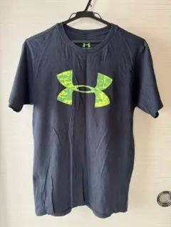 アンダーアーマー　Tシャツ