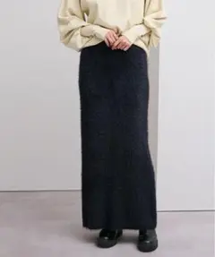 新品未使用 ジャギーニット タイトスカート ロング丈 Lサイズ