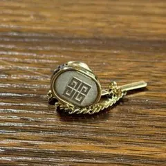 Item thumbnail for item 3590c5dd-5b96-46ff-bb26-13b62aafd545