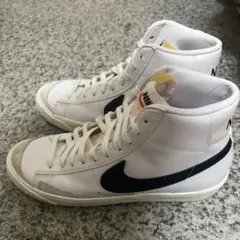 NIKE ブレーザーミッド77 27センチ