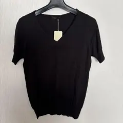 COMME CA ISM ブラック Vネック 半袖ニット